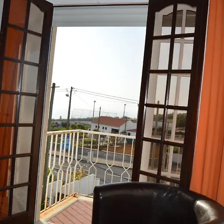 Hotel Casa Do Rochedo Ribamar (Torres Vedras)